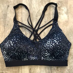 LN Victoria’s Secret Strappy Sports Bra 32D